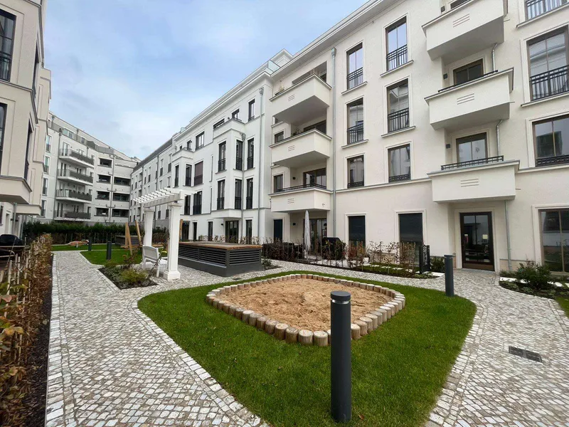 Alltagstaugliche 2-Zimmer-Wohnung mit Balkon in Berlin-Schmargendorf — photo 1